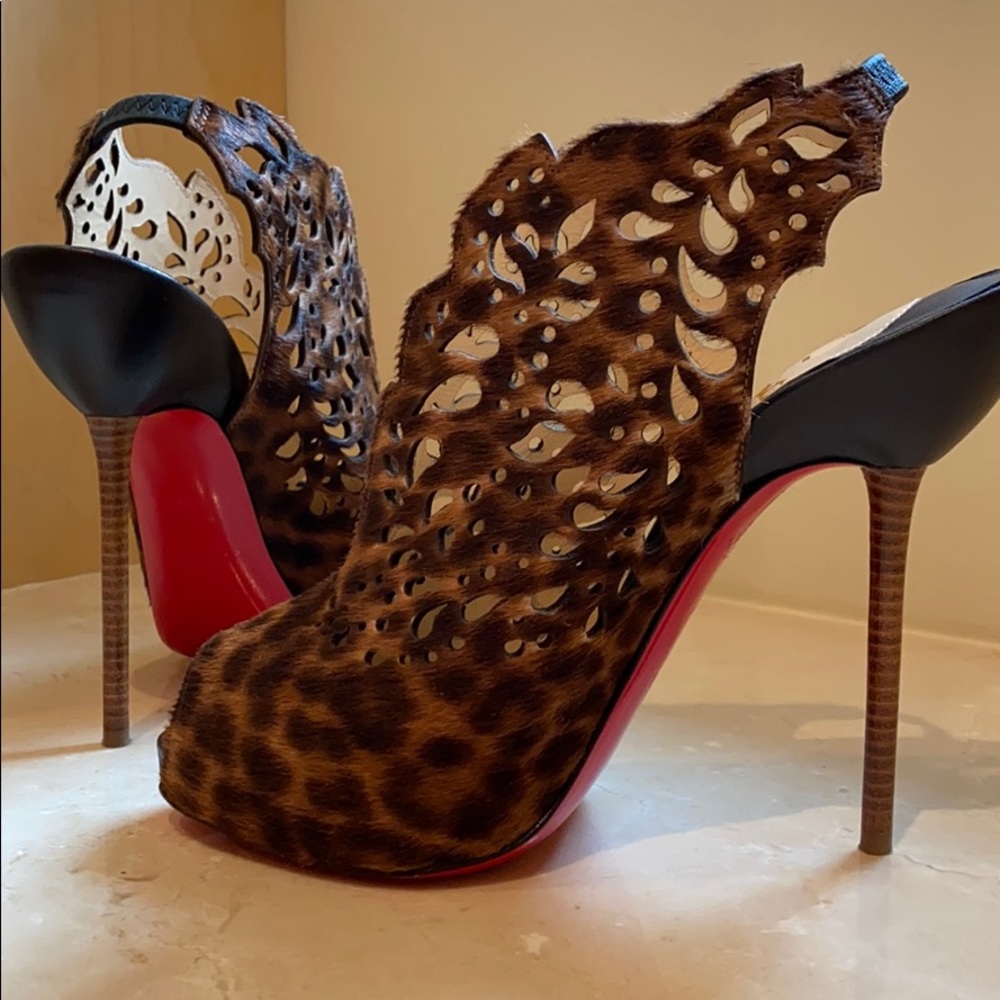 Christian Louboutin high heels leopard-wood heel